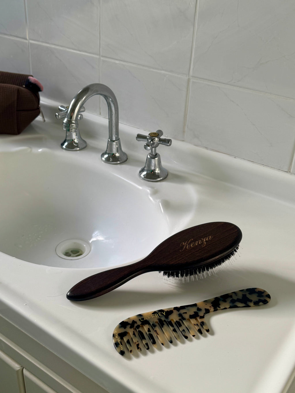 The Boar Bristle and Nylon Brush